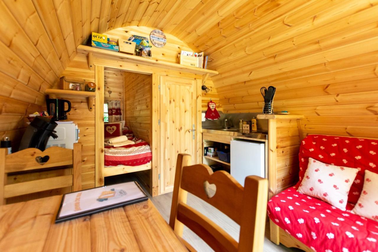 Cabane En Bois Avec Bain Nordique Asnieres-sur-Vegre Екстериор снимка