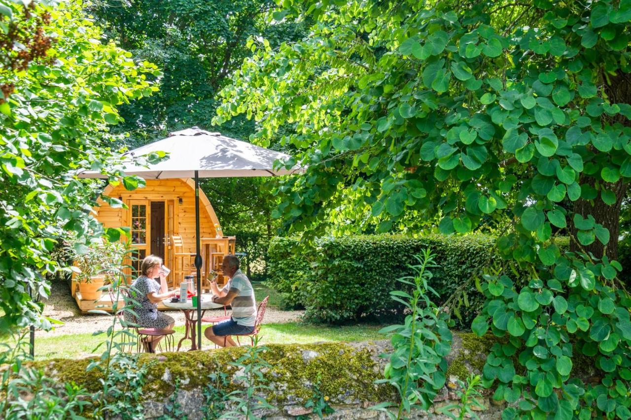Cabane En Bois Avec Bain Nordique Asnieres-sur-Vegre Екстериор снимка